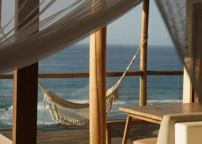 Kini Resort - Oceanfront Bamboo Eco Lodges