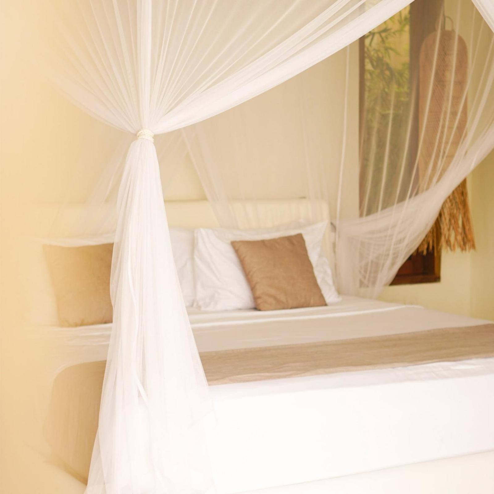 Kini - Oceanfront Bamboo Eco Sekongkang